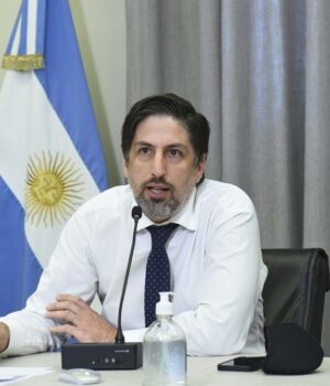 “Hay que seguir con los cuidados porque la pandemia no pasó”